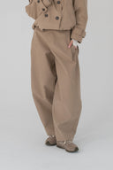 Spodnie barrel z kieszeniami cargo