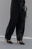 Spodnie Barrel Fit z zakładkami